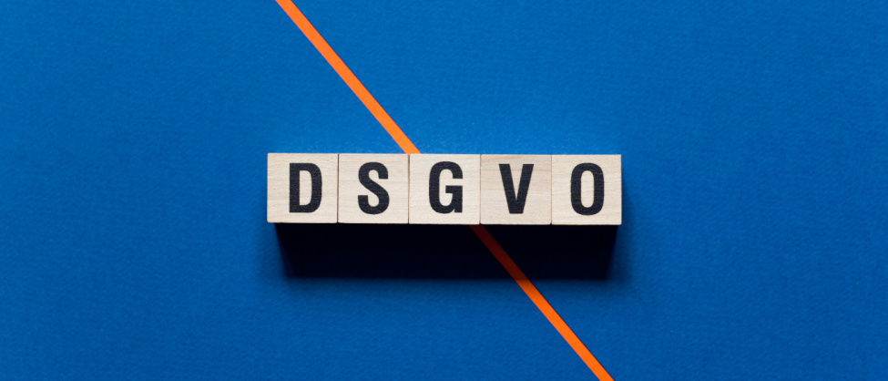 DSGVO auf blauem Hintergrund